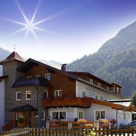 Wohlfuehlhotel Berg Heil Holzgau Zewnętrze zdjęcie