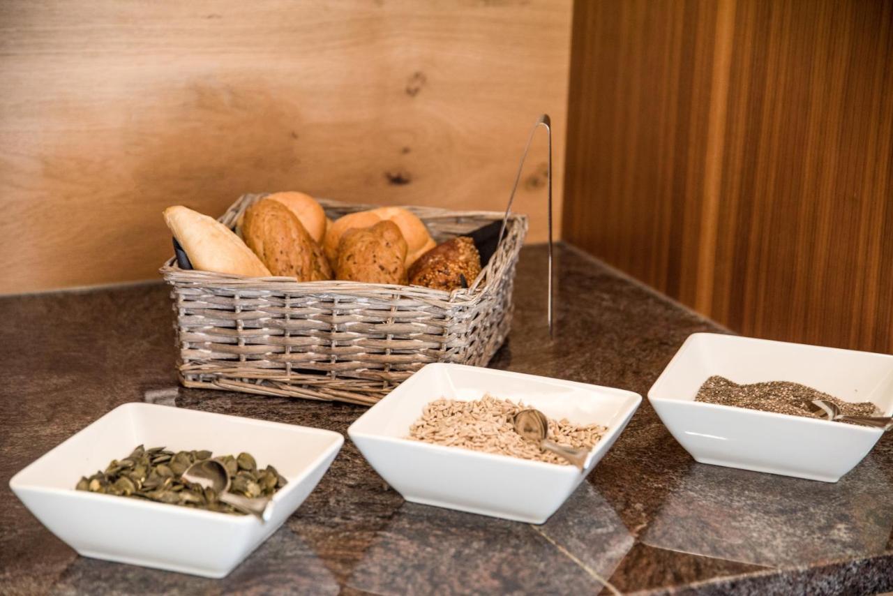 Wohlfuehlhotel Berg Heil Holzgau Zewnętrze zdjęcie