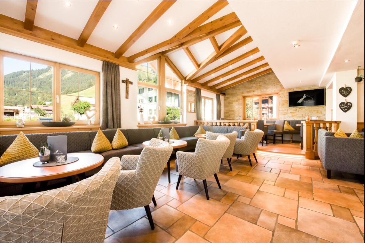 Wohlfuehlhotel Berg Heil Holzgau Zewnętrze zdjęcie