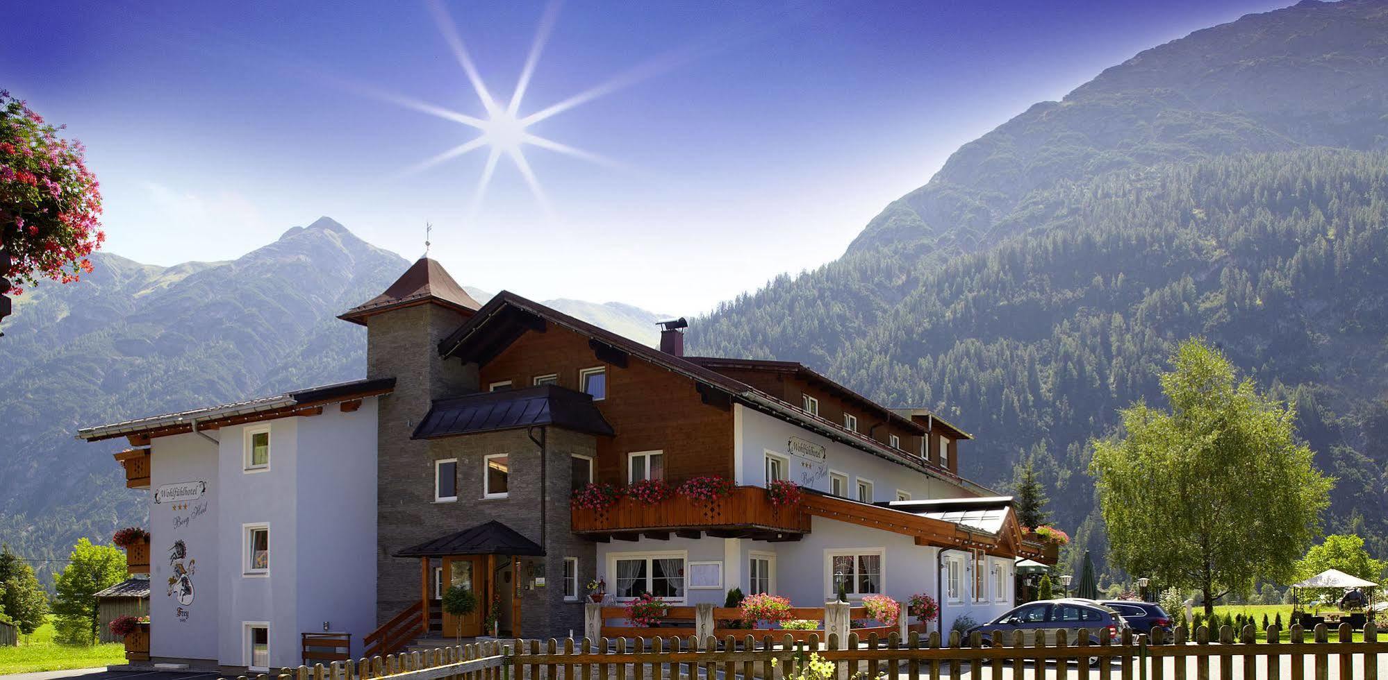 Wohlfuehlhotel Berg Heil Holzgau Zewnętrze zdjęcie